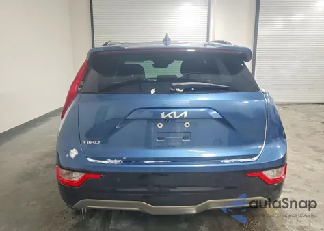 2023 Kia Niro Wind z USA, uszkodzony, nr VIN KNDCR3L16P5049340